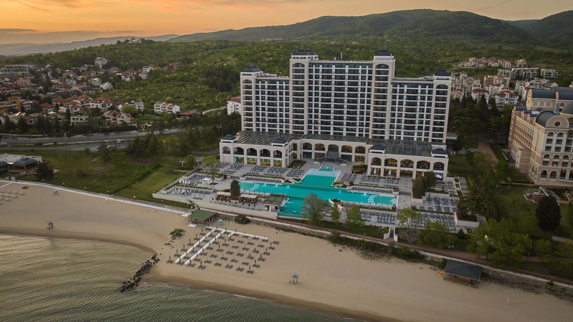 Secrets Sunny Beach Resort & Spa (Adults Only) Eksteriør bilde
